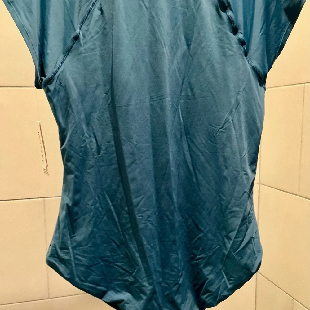 NWT Jantzen Cap Sleeve Swimsuit with Matching Board Shorts Rockin Moroccan 18W - Picture 4 of 12